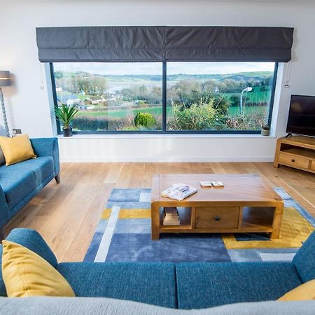 York Lodge- Spacious 3 Bed Bungalow With Wonderful Estuary Views ลาจห์น ภายนอก รูปภาพ